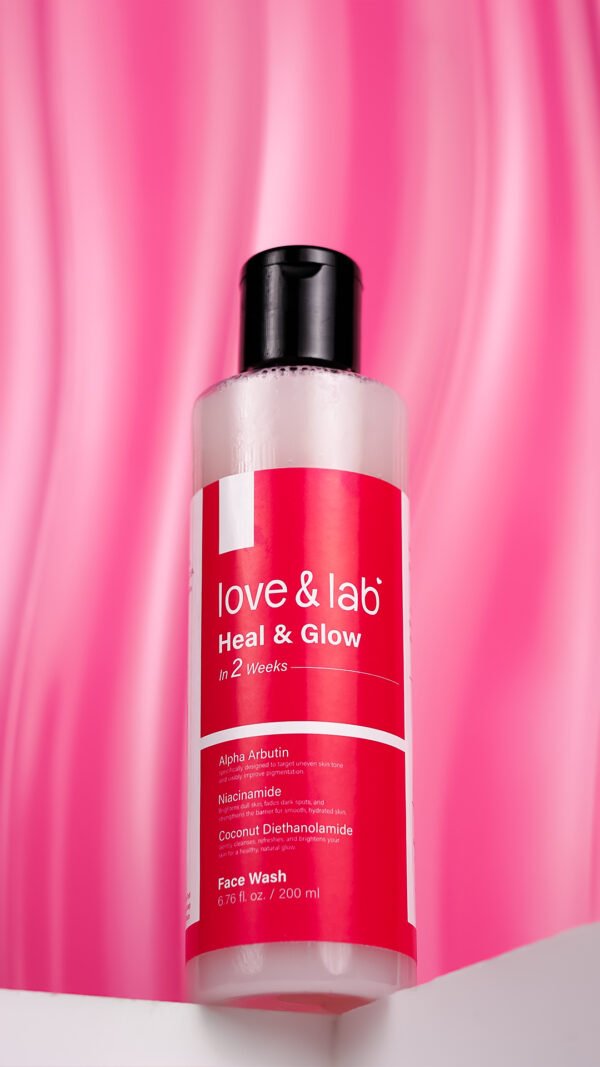 Heal & Glow Face Wash 200ml - Image 3